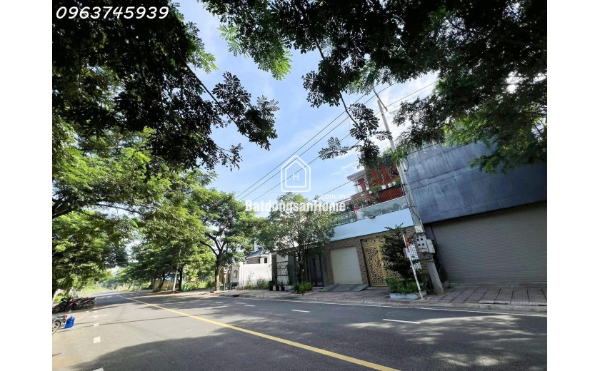 Sổ hồng riêng chính chủ, Đất 150m2 (7.5m x 20m), Mặt tiền 20m TĐC ĐHQG, Dĩ An, 6 Tỷ